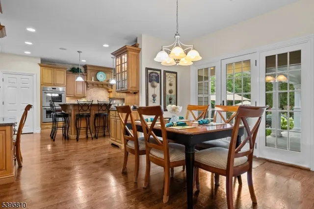 $1,800,000 | 2 Presidents Drive, Bridgewater, NJ 08807