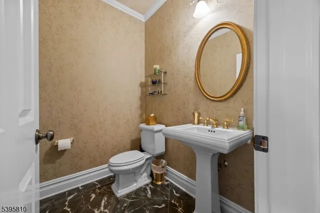 $1,800,000 | 2 Presidents Drive, Bridgewater, NJ 08807