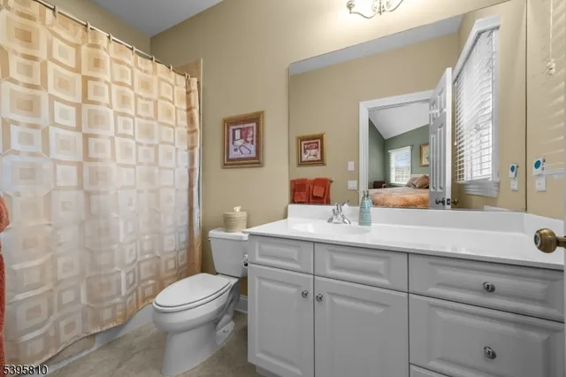 $1,800,000 | 2 Presidents Drive, Bridgewater, NJ 08807