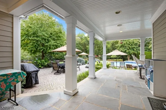 $1,800,000 | 2 Presidents Drive, Bridgewater, NJ 08807
