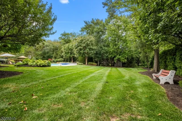 $1,800,000 | 2 Presidents Drive, Bridgewater, NJ 08807