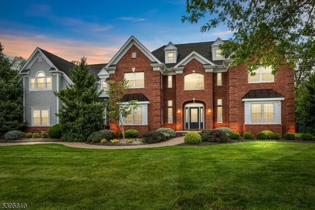 $1,800,000 | 2 Presidents Drive, Bridgewater, NJ 08807