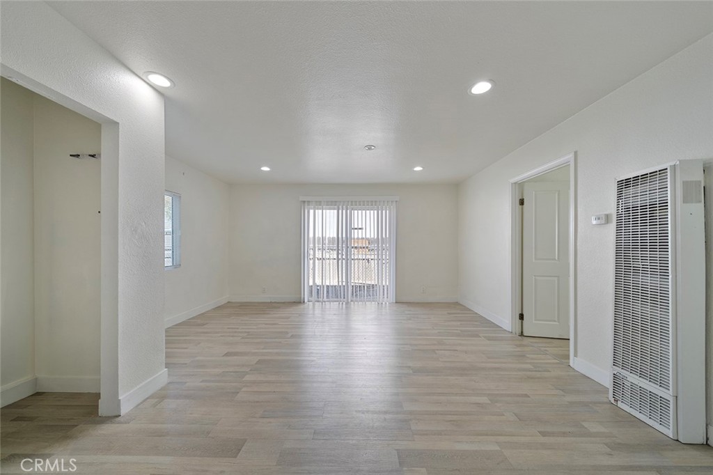 139 North Palm Avenue Rialto, CA 92376 - Photo 14 of 40