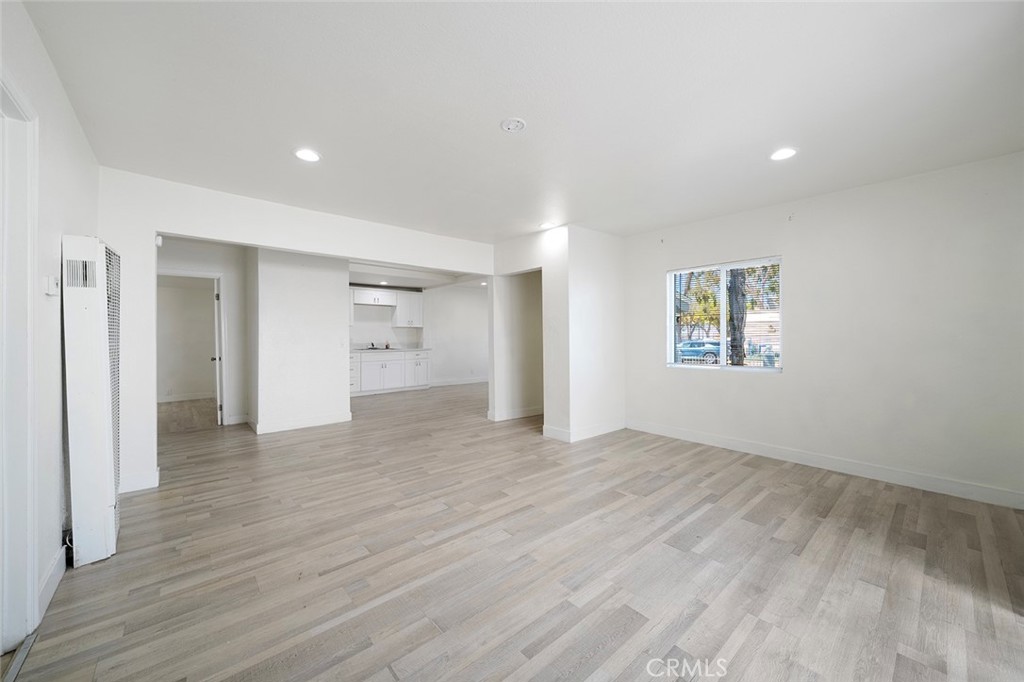 139 North Palm Avenue Rialto, CA 92376 - Photo 16 of 40