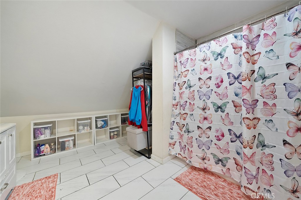 139 North Palm Avenue Rialto, CA 92376 - Photo 35 of 40