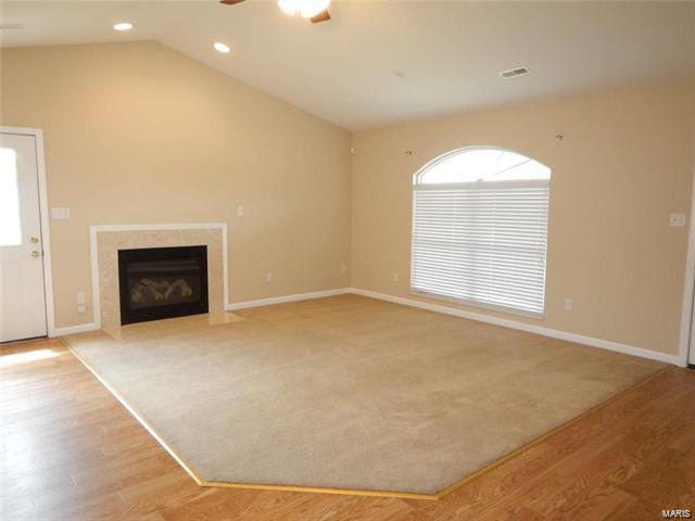 2264 Calgary Drive Shiloh, IL 62221 - Photo 7 of 15