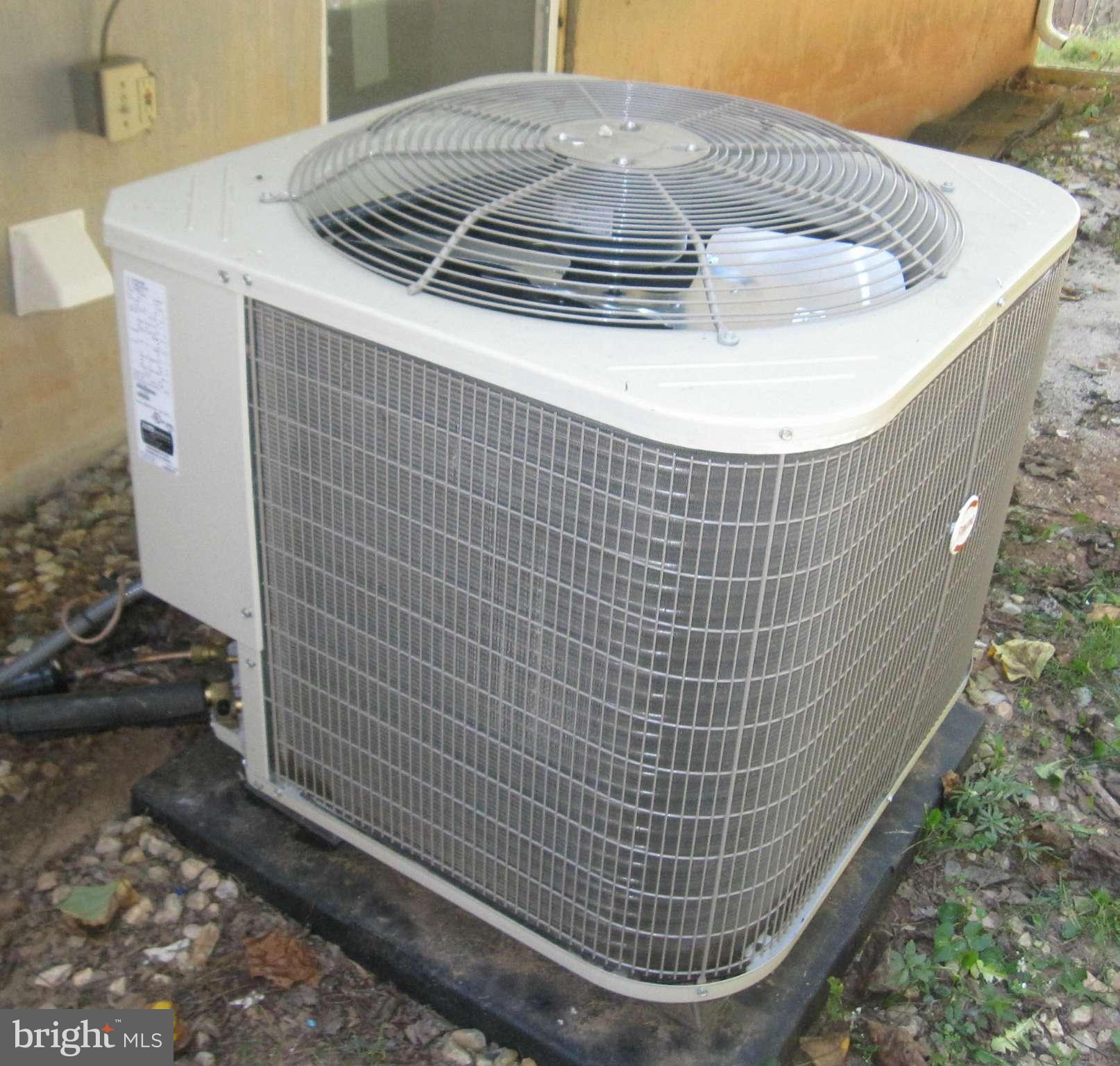 13419 Delaney Road Woodbridge, VA 22193 - Photo 11 of 29 New HVAC