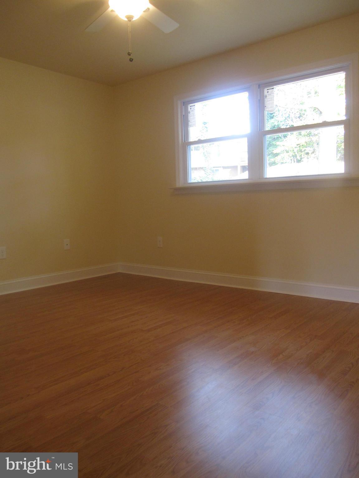 13419 Delaney Road Woodbridge, VA 22193 - Photo 20 of 29 Bedroom (Master)