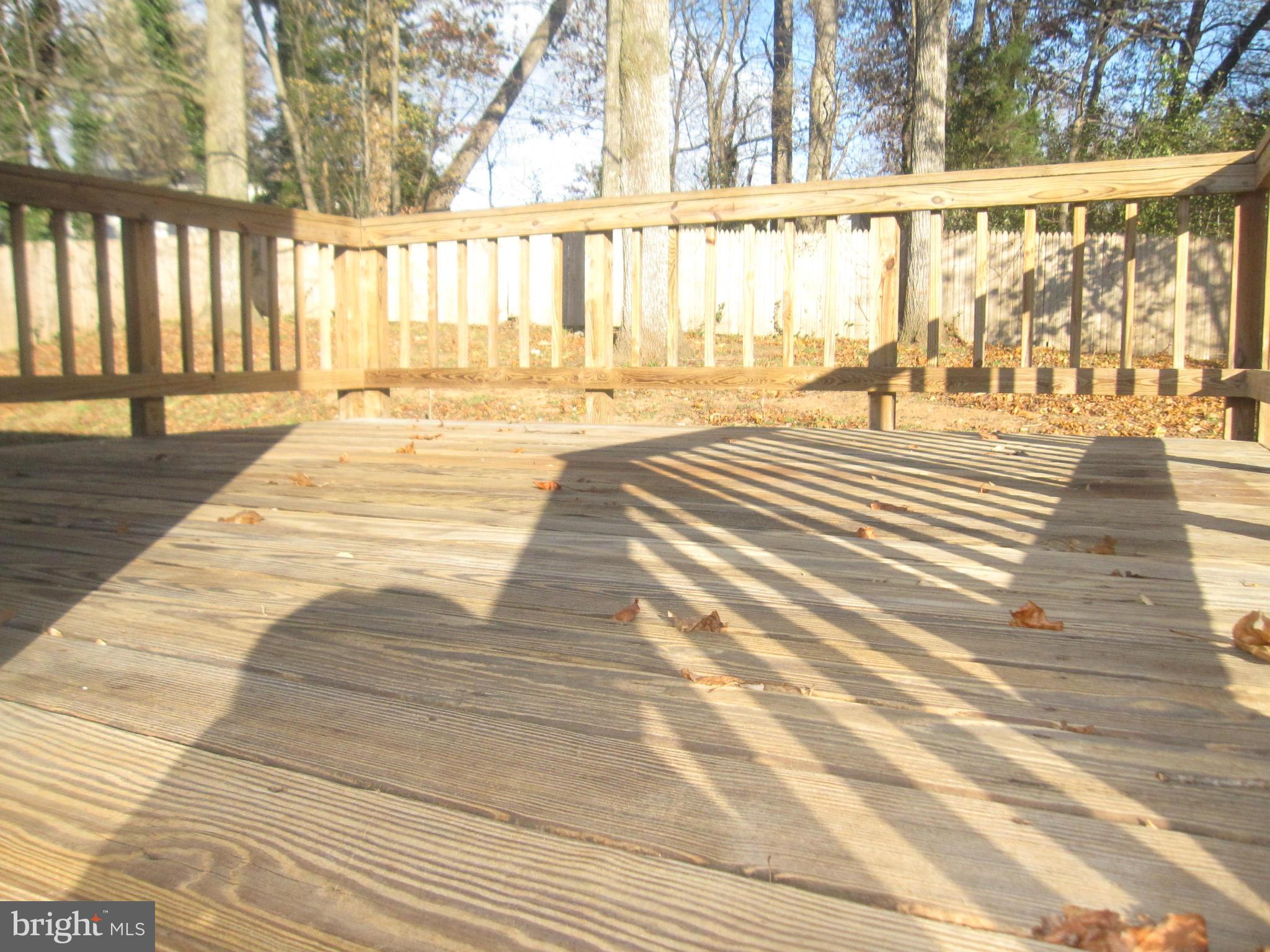 13419 Delaney Road Woodbridge, VA 22193 - Photo 8 of 29 Deck