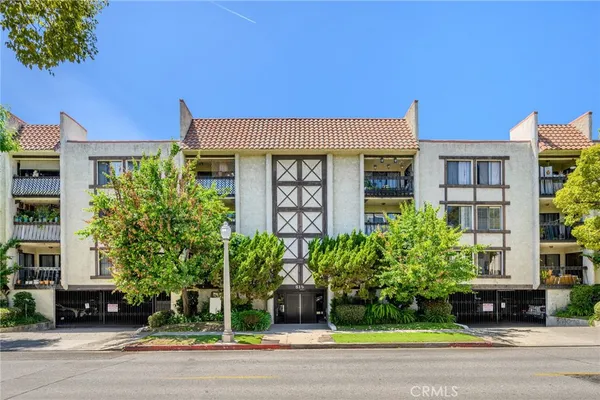 $430,000 | 515 North Jackson Street, Unit 206, Glendale, CA 91206