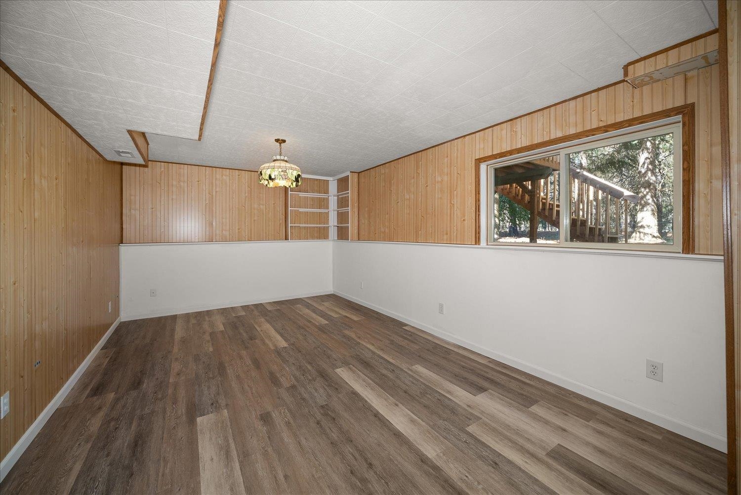 4105 East Center Road Mead, WA 99021 - Photo 23 of 49 Gallery Image 23