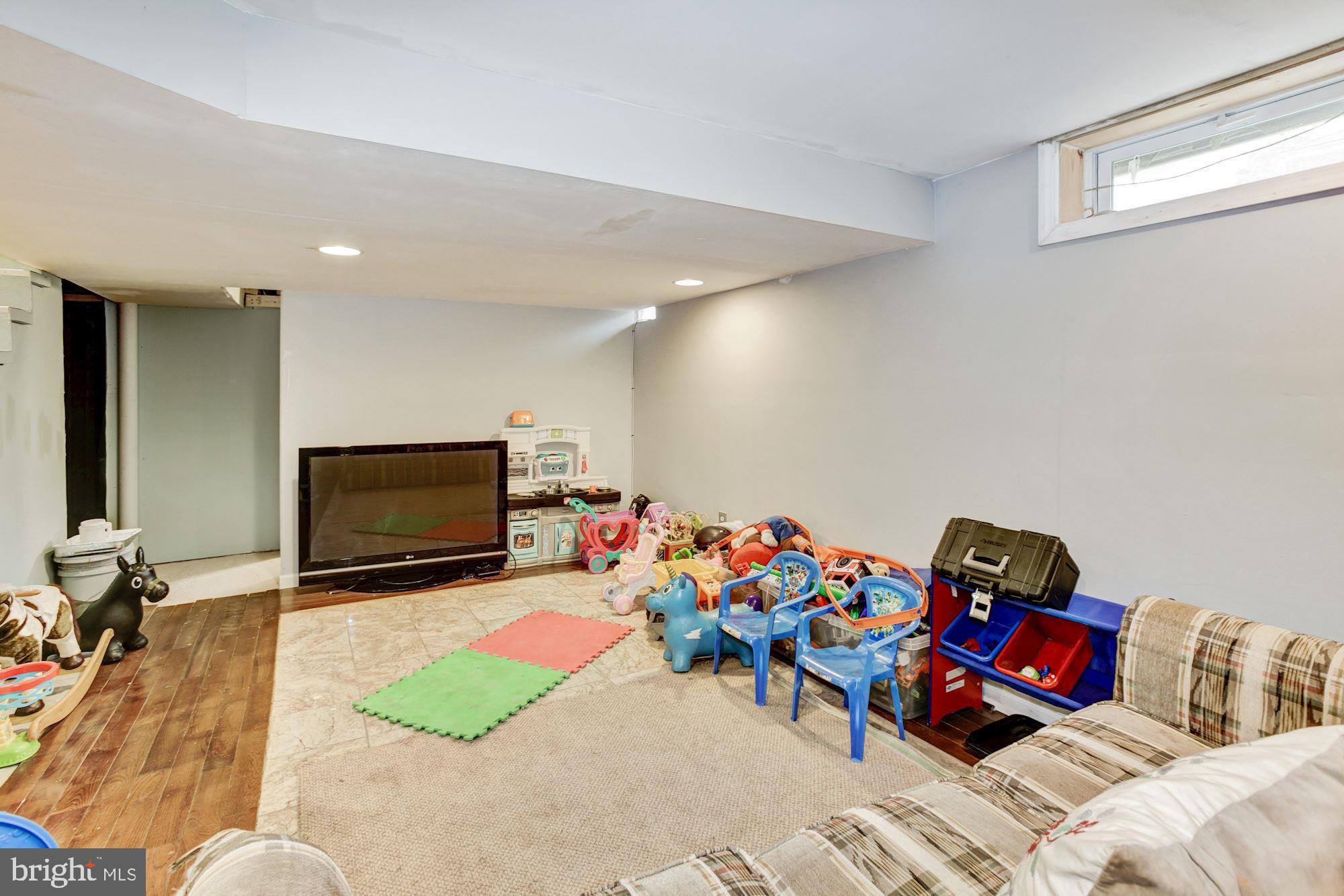 5703 Johnnycake Road Baltimore, MD 21207 - Photo 40 of 55