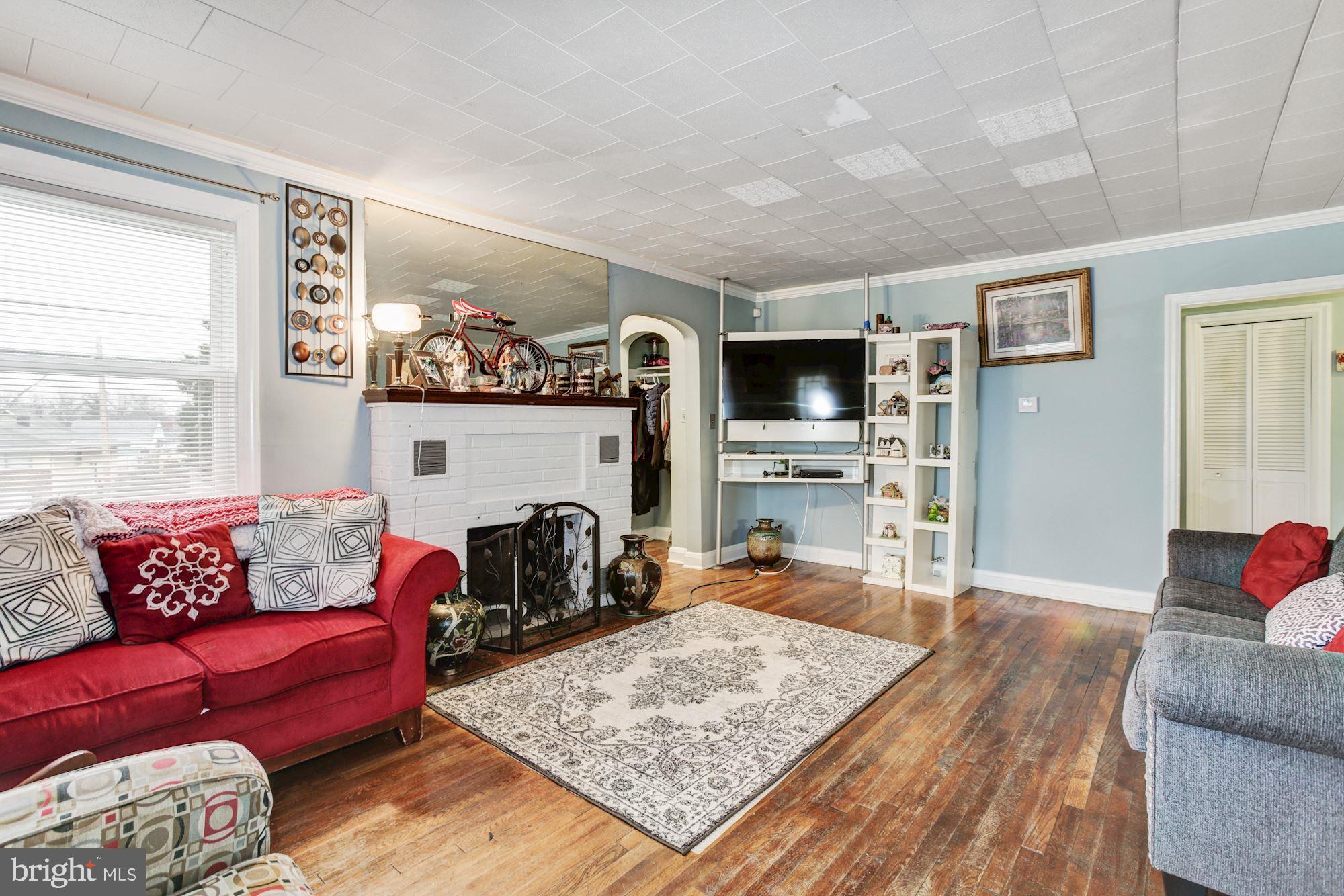 5703 Johnnycake Road Baltimore, MD 21207 - Photo 7 of 55