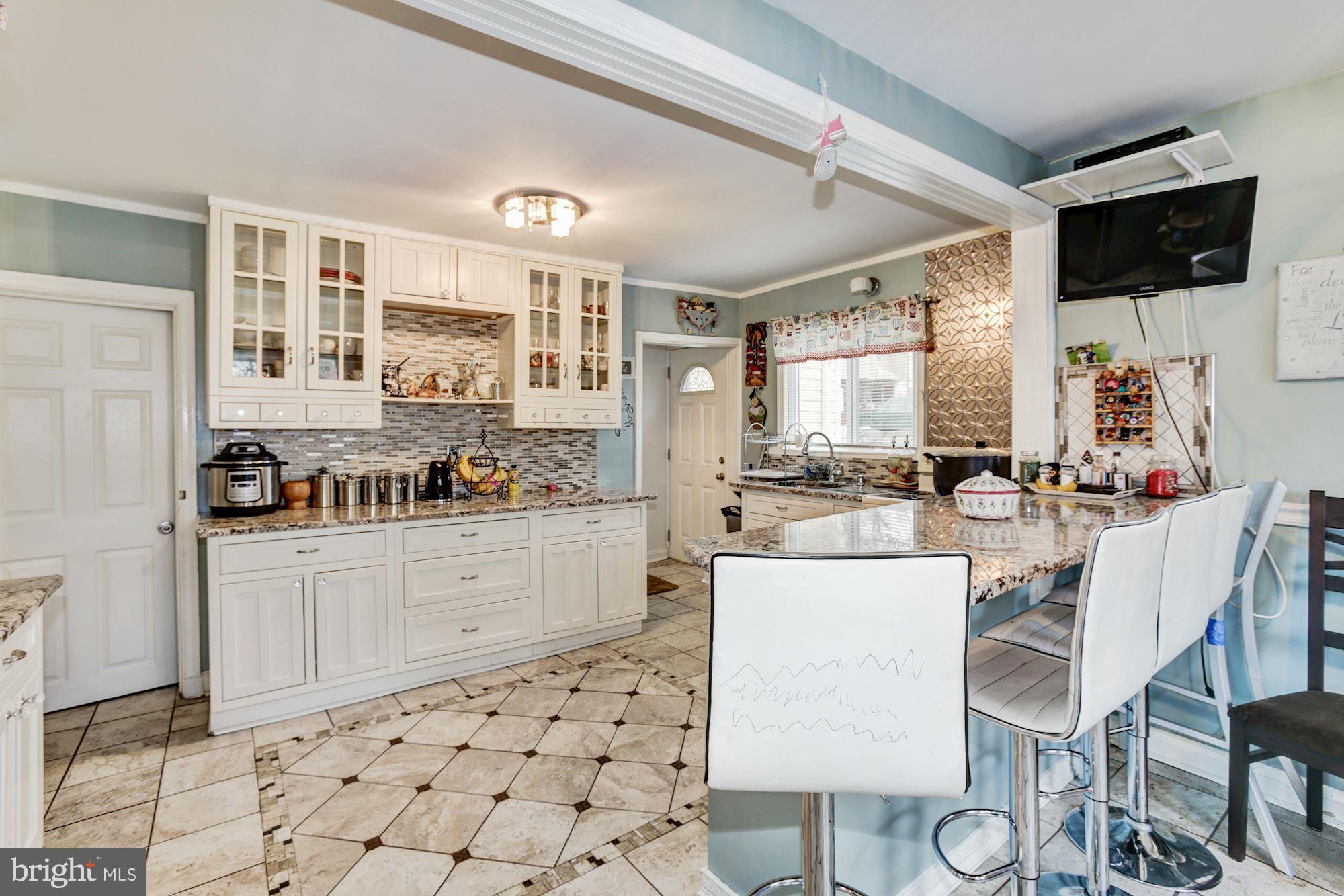5703 Johnnycake Road Baltimore, MD 21207 - Photo 9 of 55