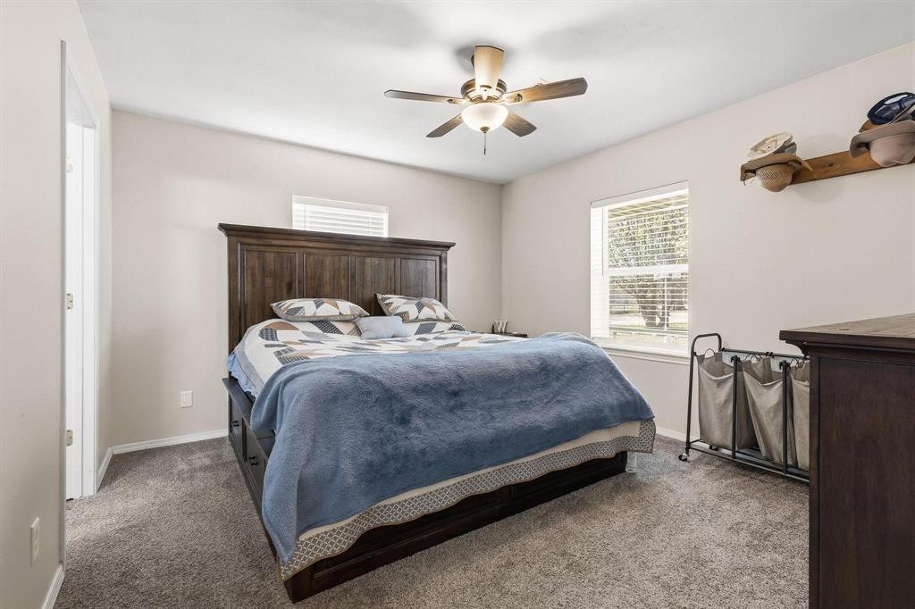 521 County Road Blossom, TX 75416 - Photo 15 of 40