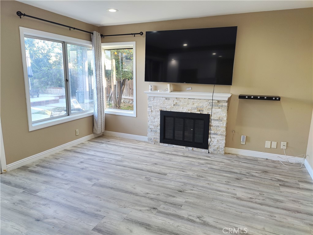 6953 Saddleback Place Rancho Cucamonga, CA 91701 - Photo 12 of 62 Family room