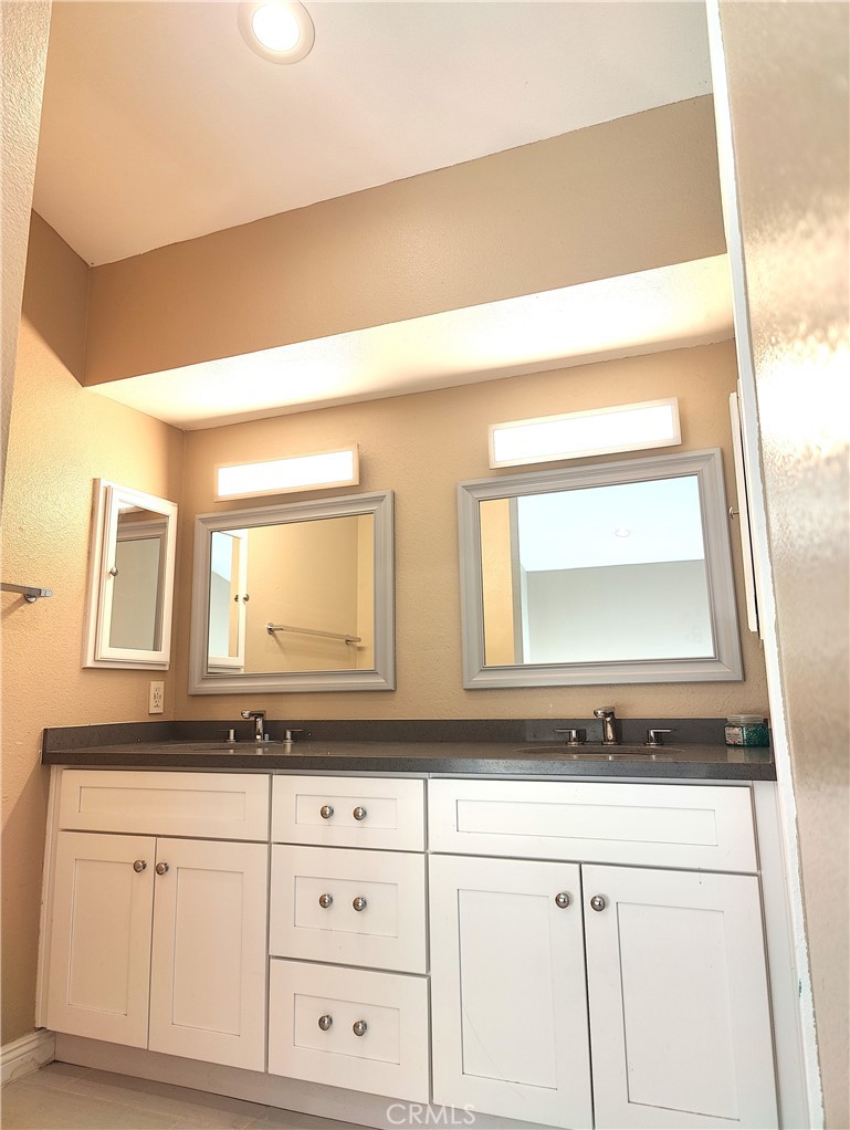6953 Saddleback Place Rancho Cucamonga, CA 91701 - Photo 30 of 62 Master Bath with dual vanity