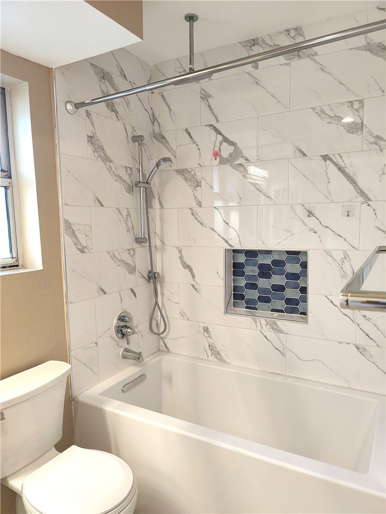 6953 Saddleback Place Rancho Cucamonga, CA 91701 - Photo 35 of 62 Remodeled bathroom