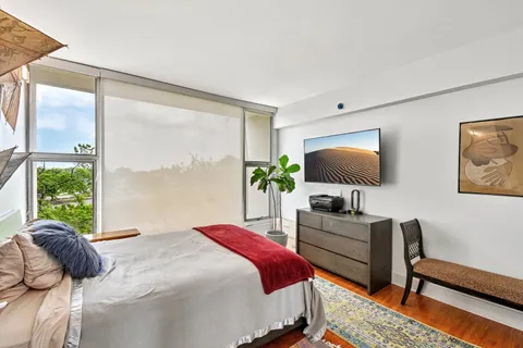 $495,000 | 3200 North Lake Shore Drive, Unit 410, Chicago, IL 60657