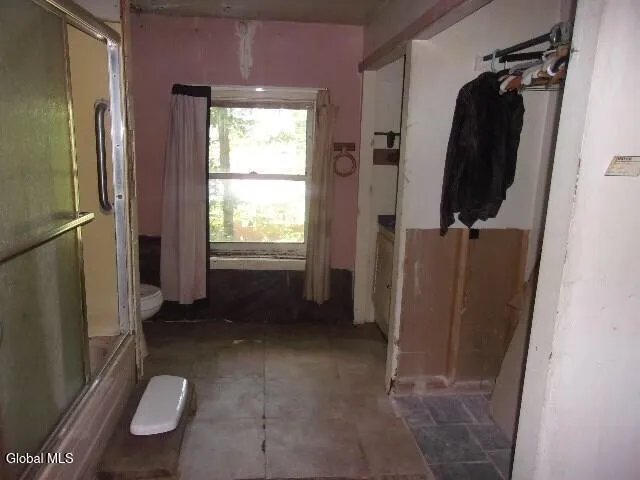 $74,900 | 12 Delavan Avenue, Greenfield, NY 12850