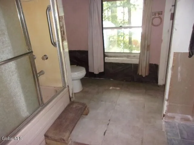 $74,900 | 12 Delavan Avenue, Greenfield, NY 12850