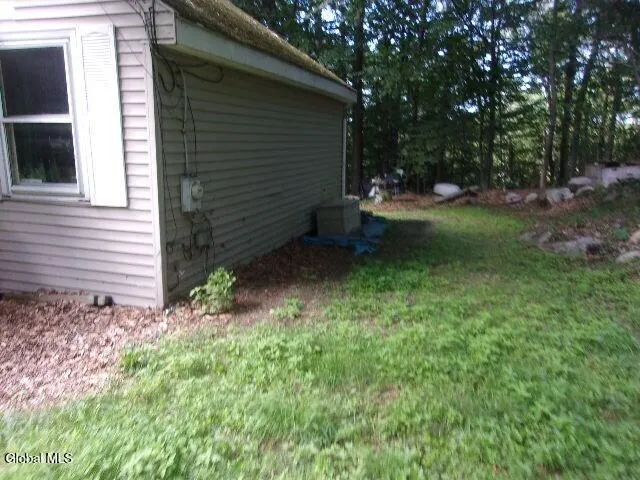 $74,900 | 12 Delavan Avenue, Greenfield, NY 12850