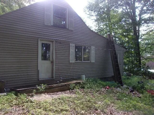 $74,900 | 12 Delavan Avenue, Greenfield, NY 12850