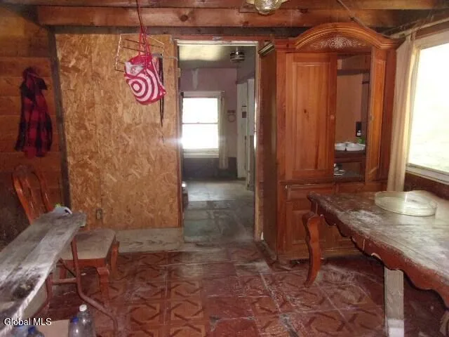 $74,900 | 12 Delavan Avenue, Greenfield, NY 12850