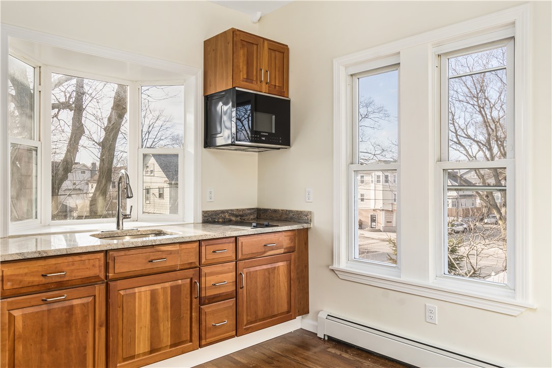 155 Washington Avenue, Unit 2 Providence, RI 02905 - Photo 2 of 9