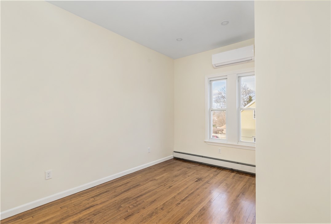 155 Washington Avenue, Unit 2 Providence, RI 02905 - Photo 4 of 9