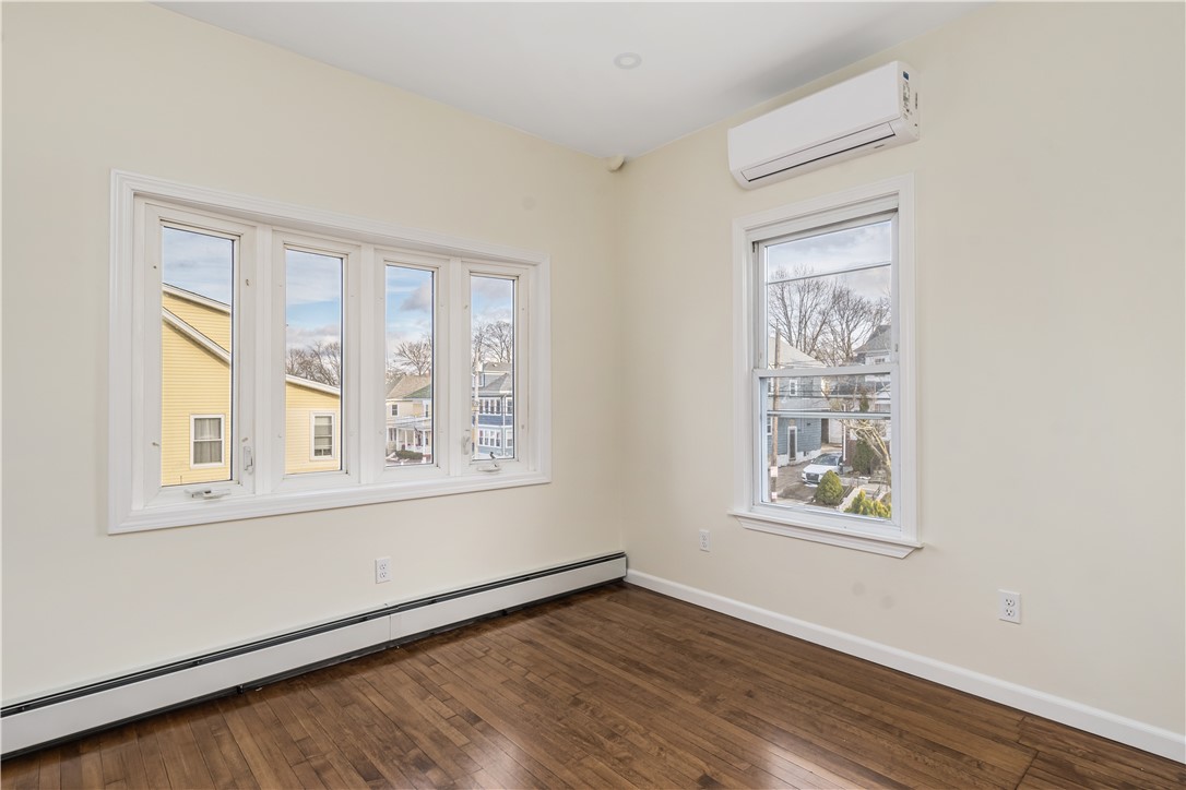 155 Washington Avenue, Unit 2 Providence, RI 02905 - Photo 5 of 9