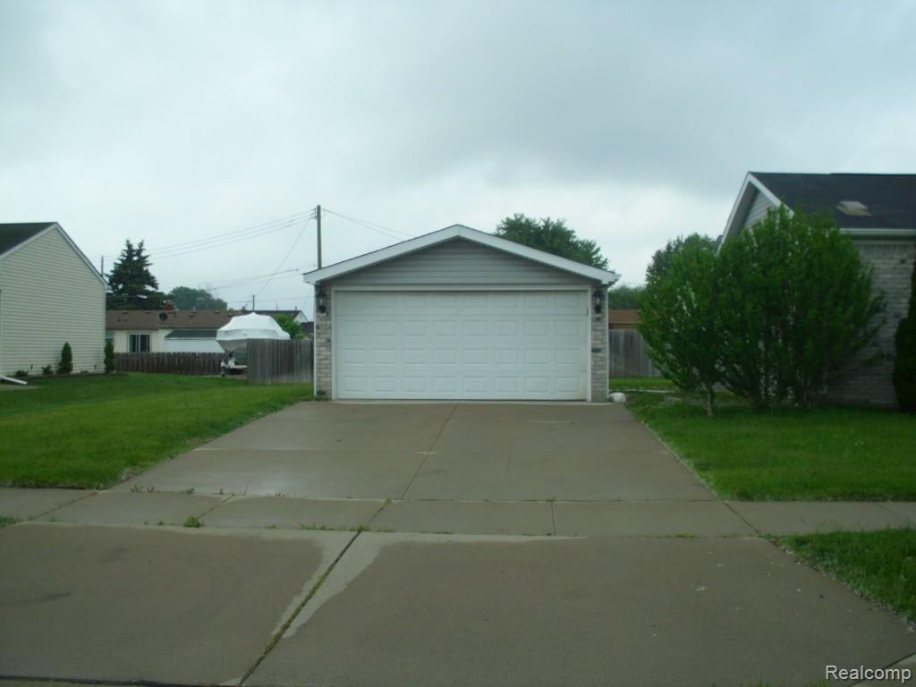 22744 Quinn Road Clinton Township, MI 48035 - Photo 2 of 23