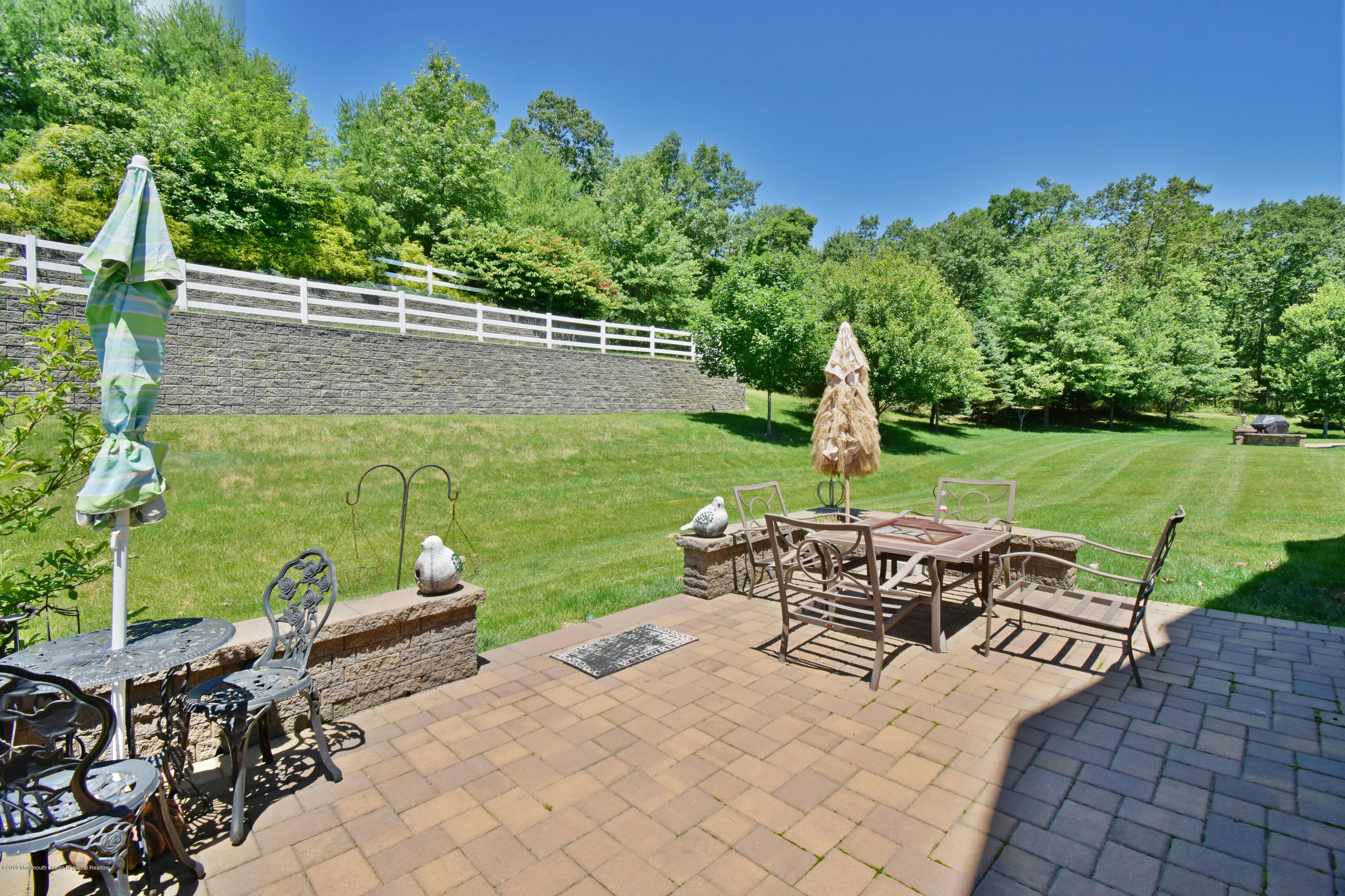 21 Exton Way Jackson, NJ 08527 - Photo 15 of 30 Patio
