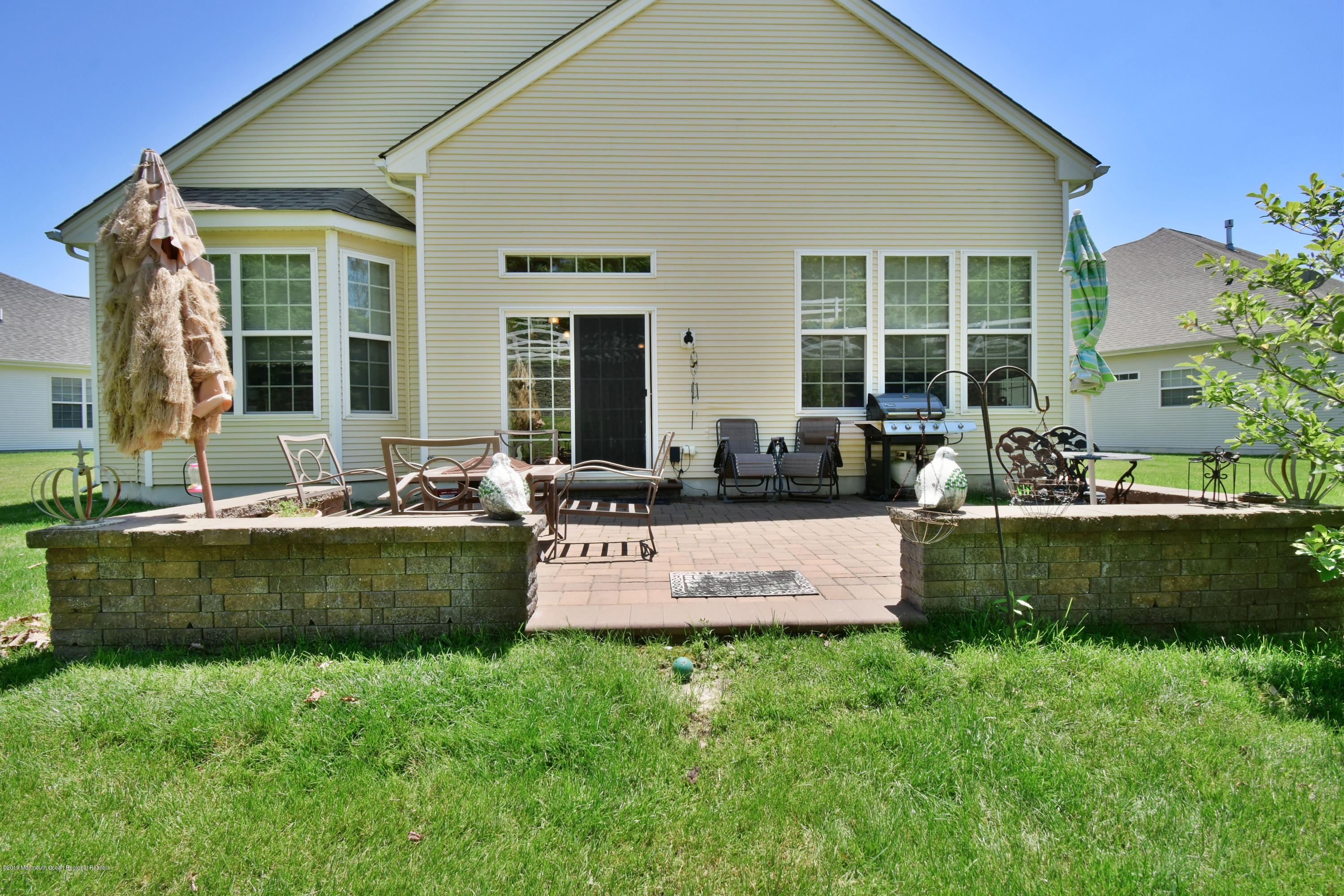 21 Exton Way Jackson, NJ 08527 - Photo 16 of 30 Patio 2