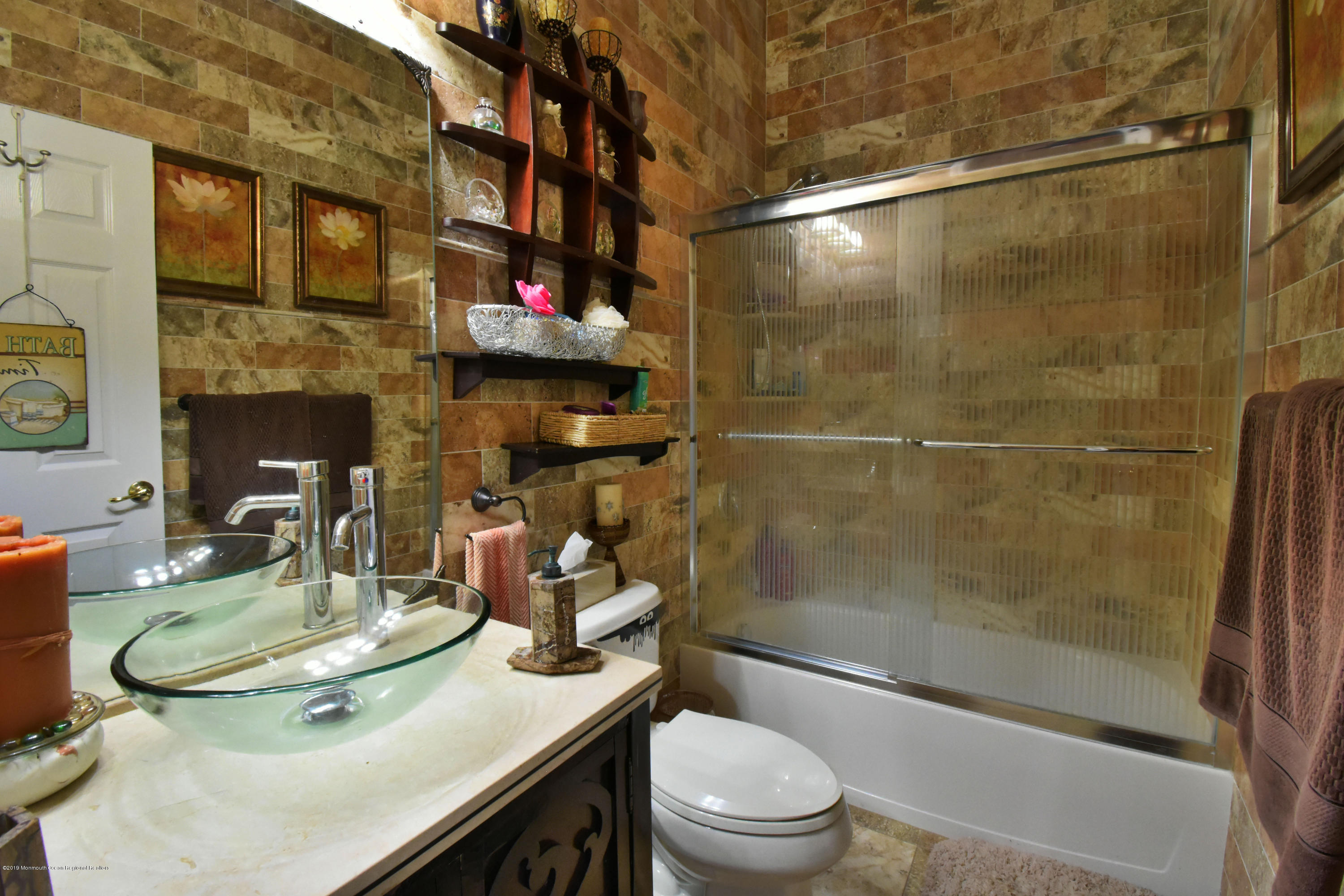 21 Exton Way Jackson, NJ 08527 - Photo 6 of 30 Bathroom