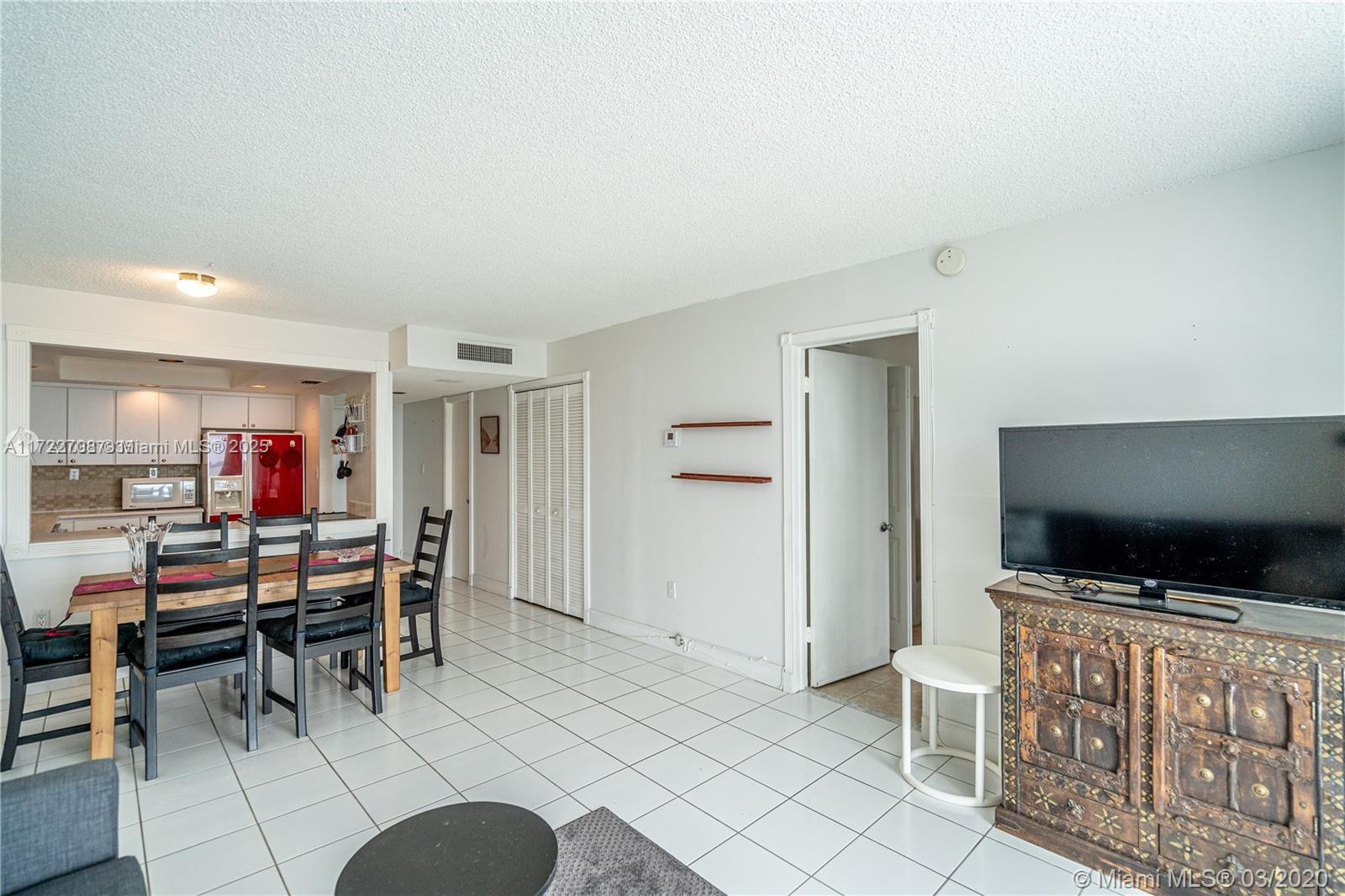 6900 Bay Drive, Unit 11L Miami Beach, FL 33141 - Photo 6 of 14