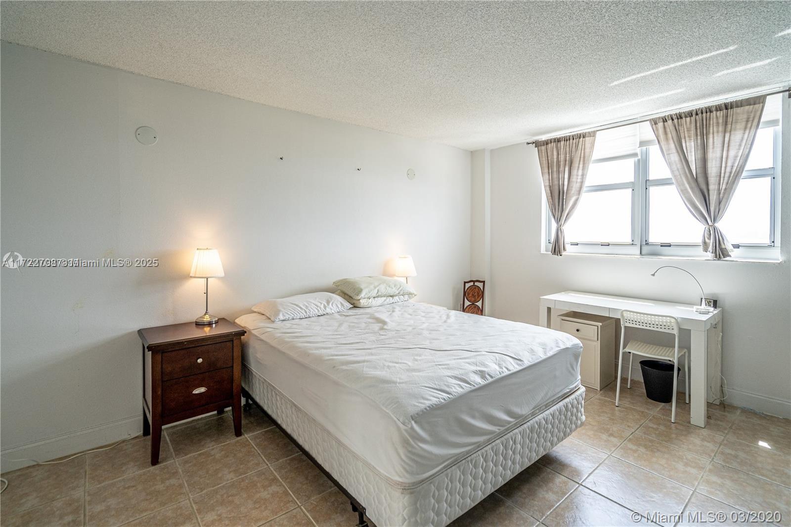 6900 Bay Drive, Unit 11L Miami Beach, FL 33141 - Photo 10 of 14