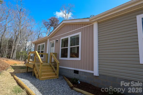 $274,900 | 90 South Cascades Drive, Nebo, NC 28761