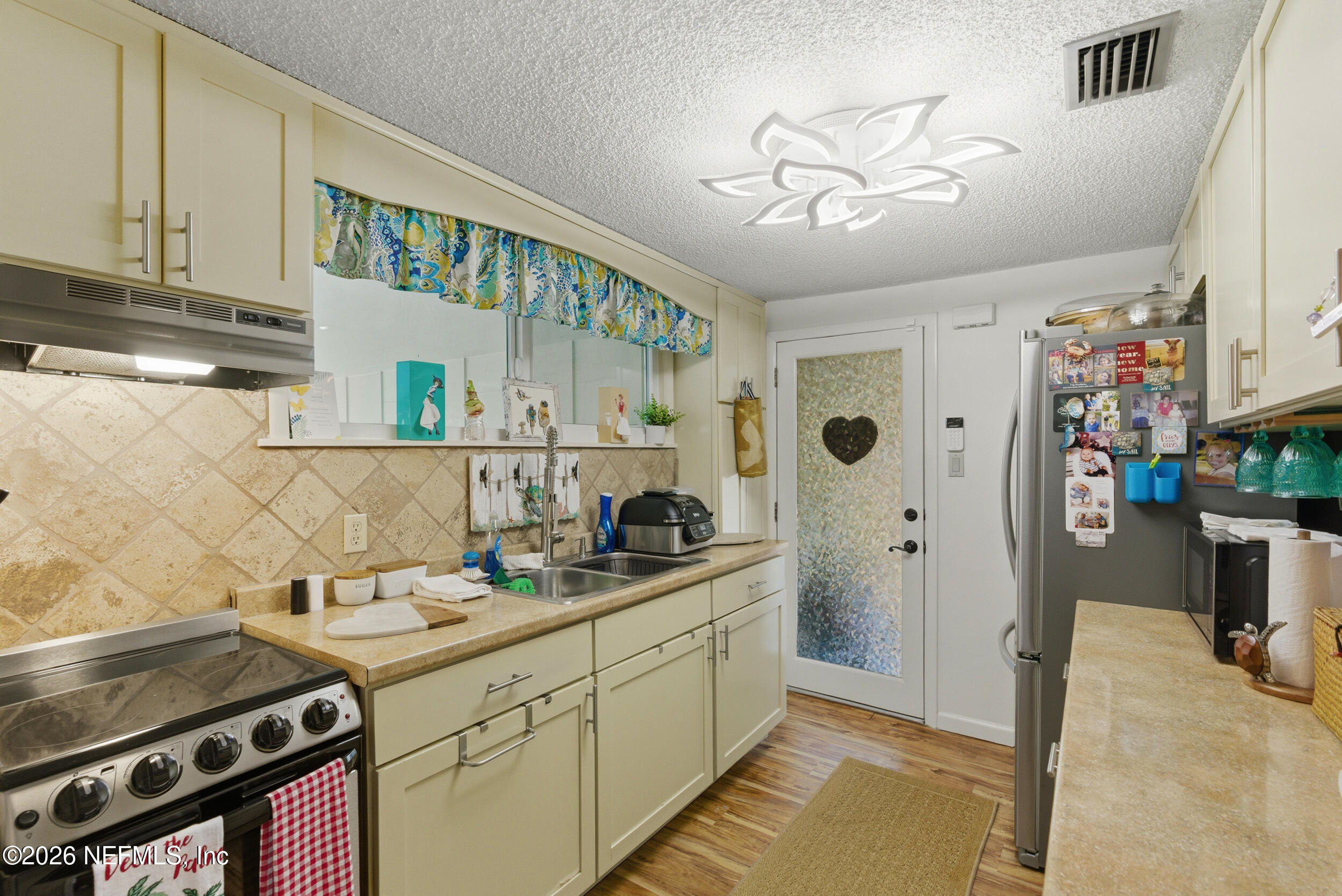 6322 Old Middleburg Road South Jacksonville, FL 32222 - Photo 10 of 21 Kitchen