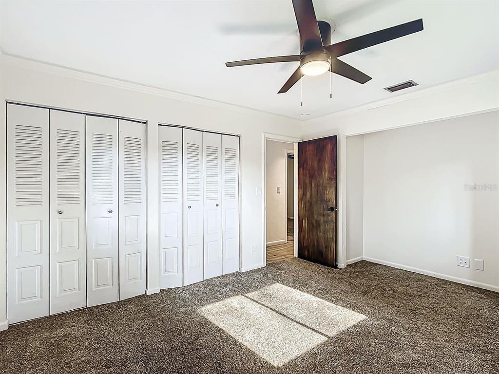 3729 Southwest 15th Street Gainesville, FL 32608 - Photo 7 of 19