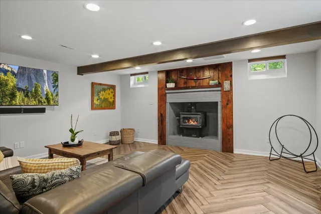 $450,000 | 262 Marilou Lane, Bartonsville, PA 18321