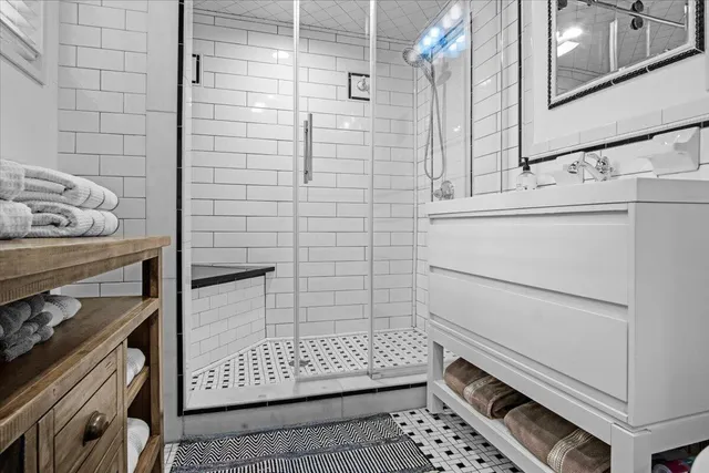 $450,000 | 262 Marilou Lane, Bartonsville, PA 18321