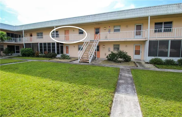 $3,000 | 460 Base Avenue East, Unit 125, Venice, FL 34285