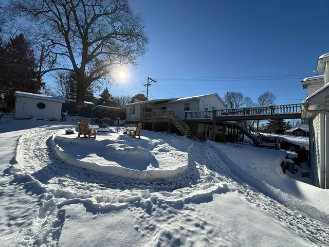 $319,900 | 825 Fountain Street, Mineral Point, WI 53565