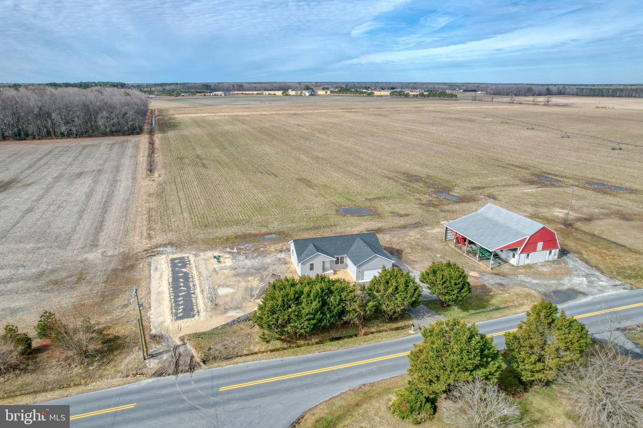 11064 North Union Church Road Lincoln, DE 19960 - Photo 4 of 35 a view of an ocean and beach