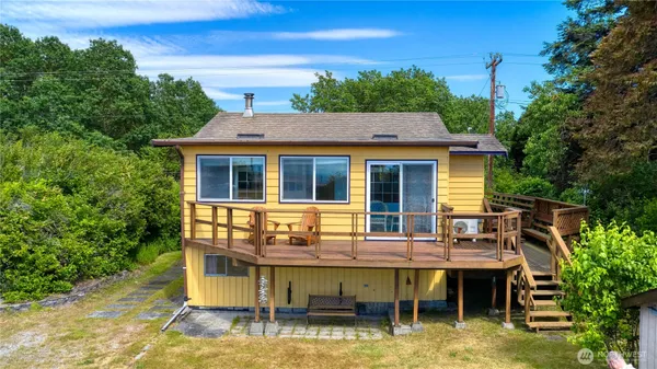 $515,000 | 669 Marine Drive, Point Roberts, WA 98281