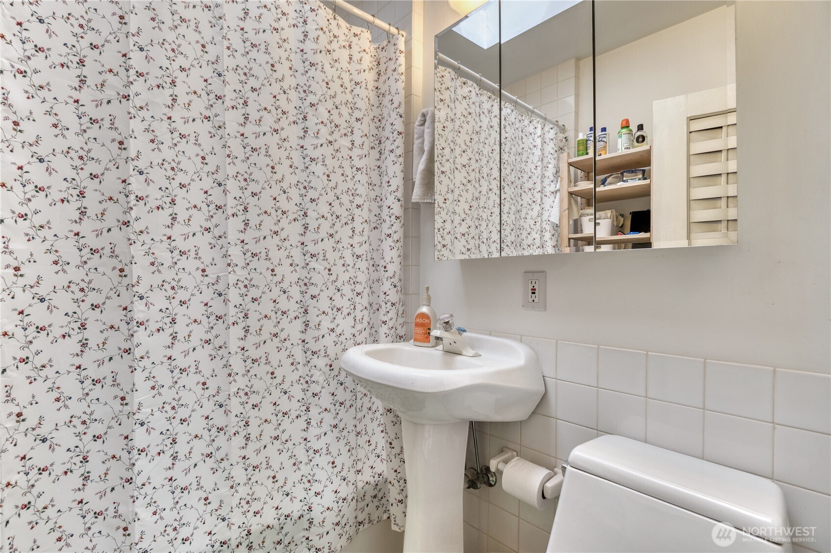 669 Marine Drive Point Roberts, WA 98281 - Photo 10 of 32