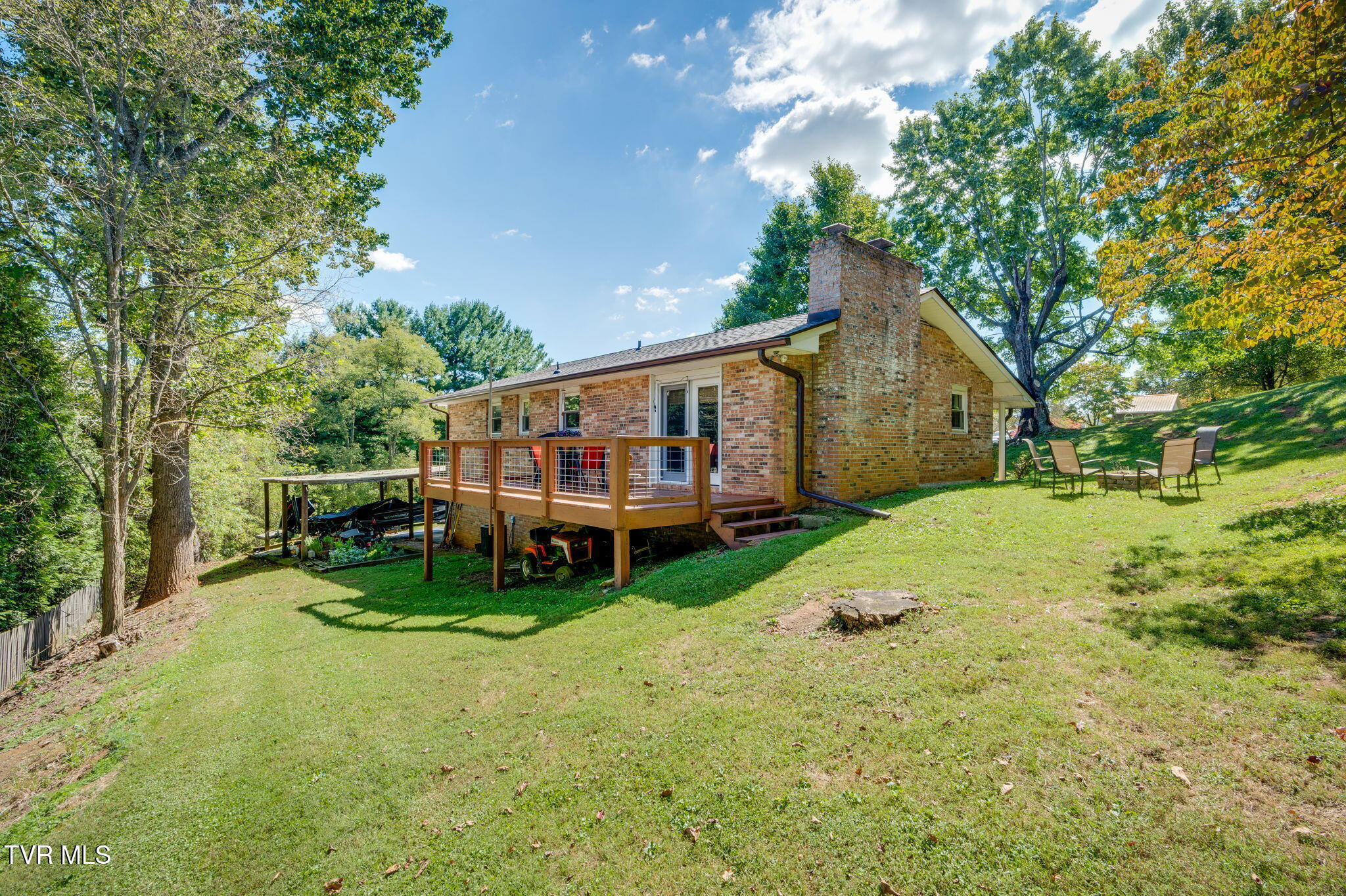 121 Sunset Road Gray, TN 37615 - Photo 31 of 32 030