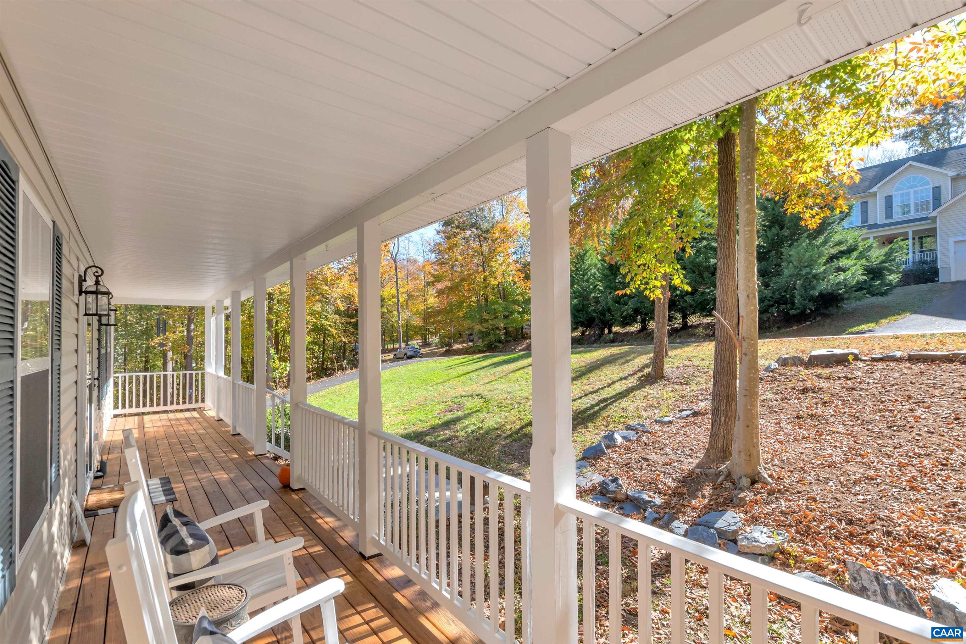 27 East Point Road Palmyra, VA 22963 - Photo 12 of 62