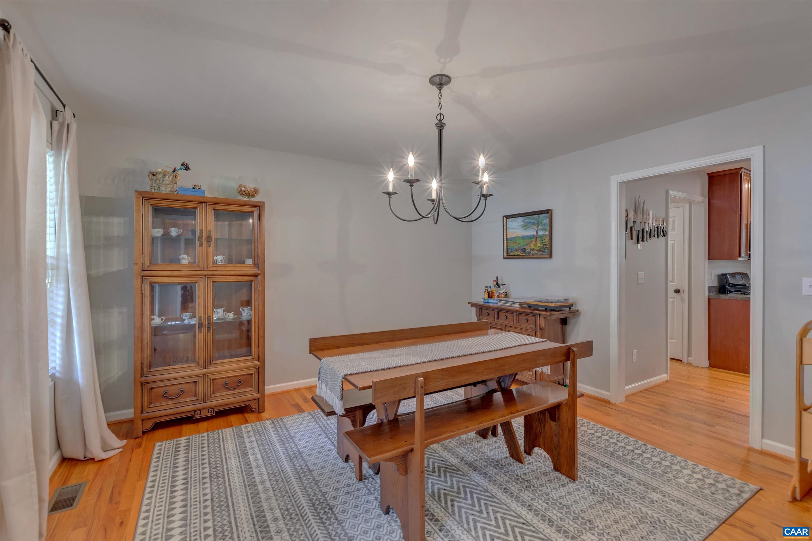 27 East Point Road Palmyra, VA 22963 - Photo 19 of 62 a room with furniture pool table and wooden floor